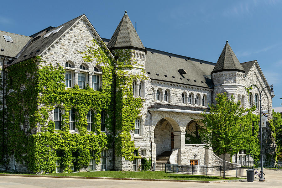 12-most-expensive-colleges-in-the-world-add-to-bucketlist-vacation