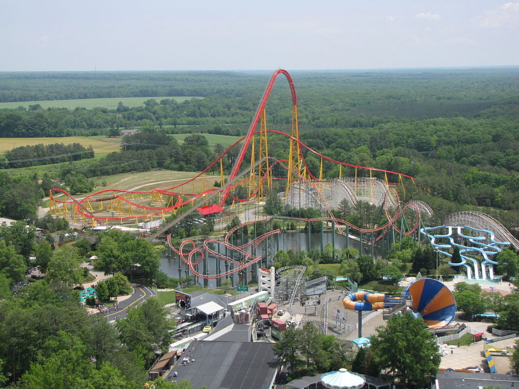 The Top 10 Fastest Roller Coasters In The World | Add to Bucketlist ...