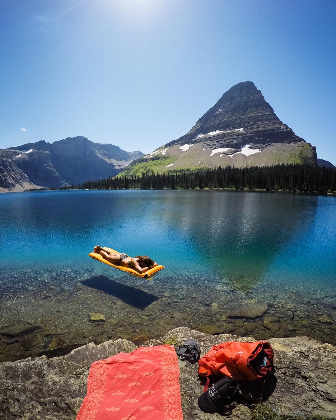 The Most Beautiful Lakes In The USA - Add to Bucketlist , Vacation Deals